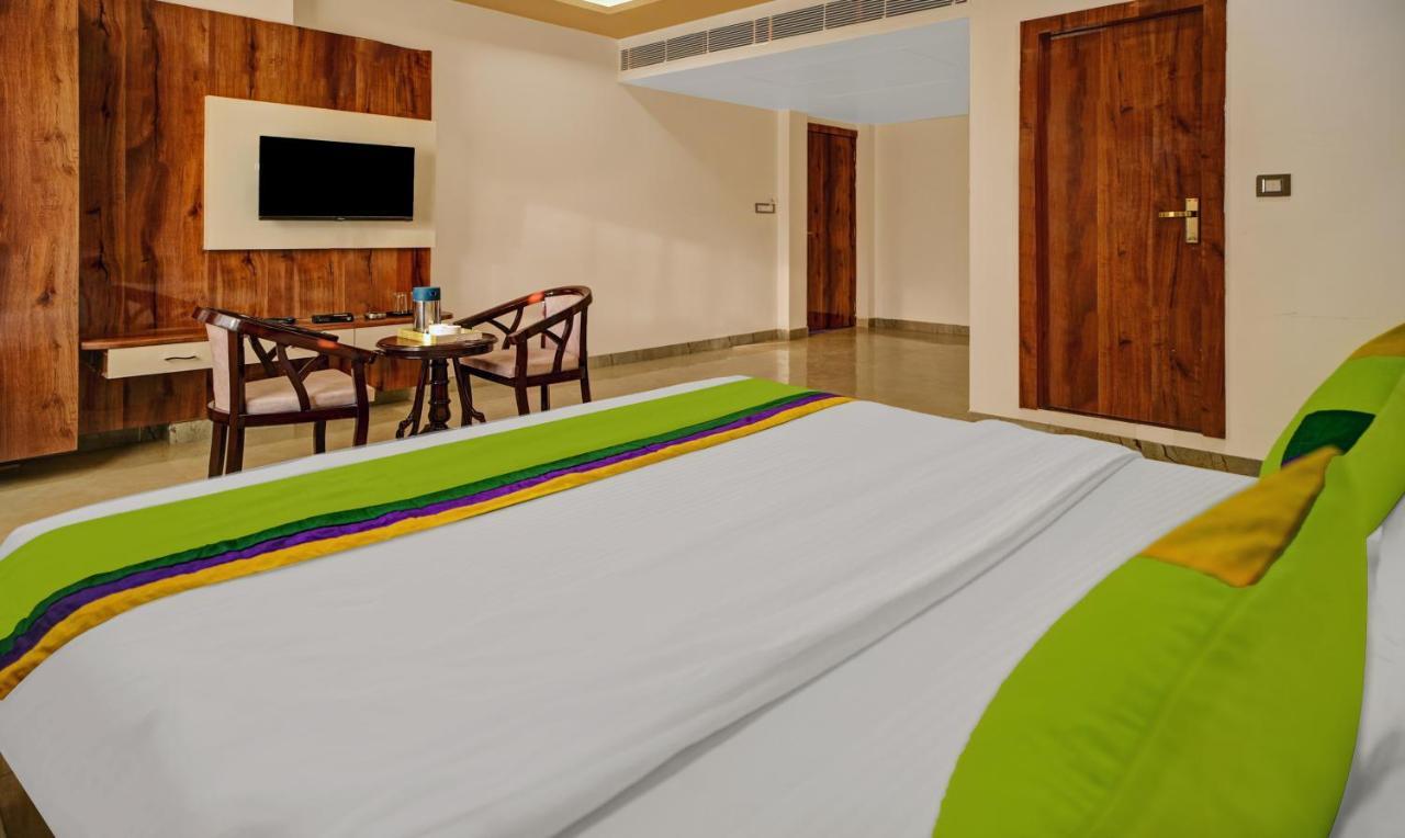 Hotel Eagle Inn Udaipur Bagian luar foto